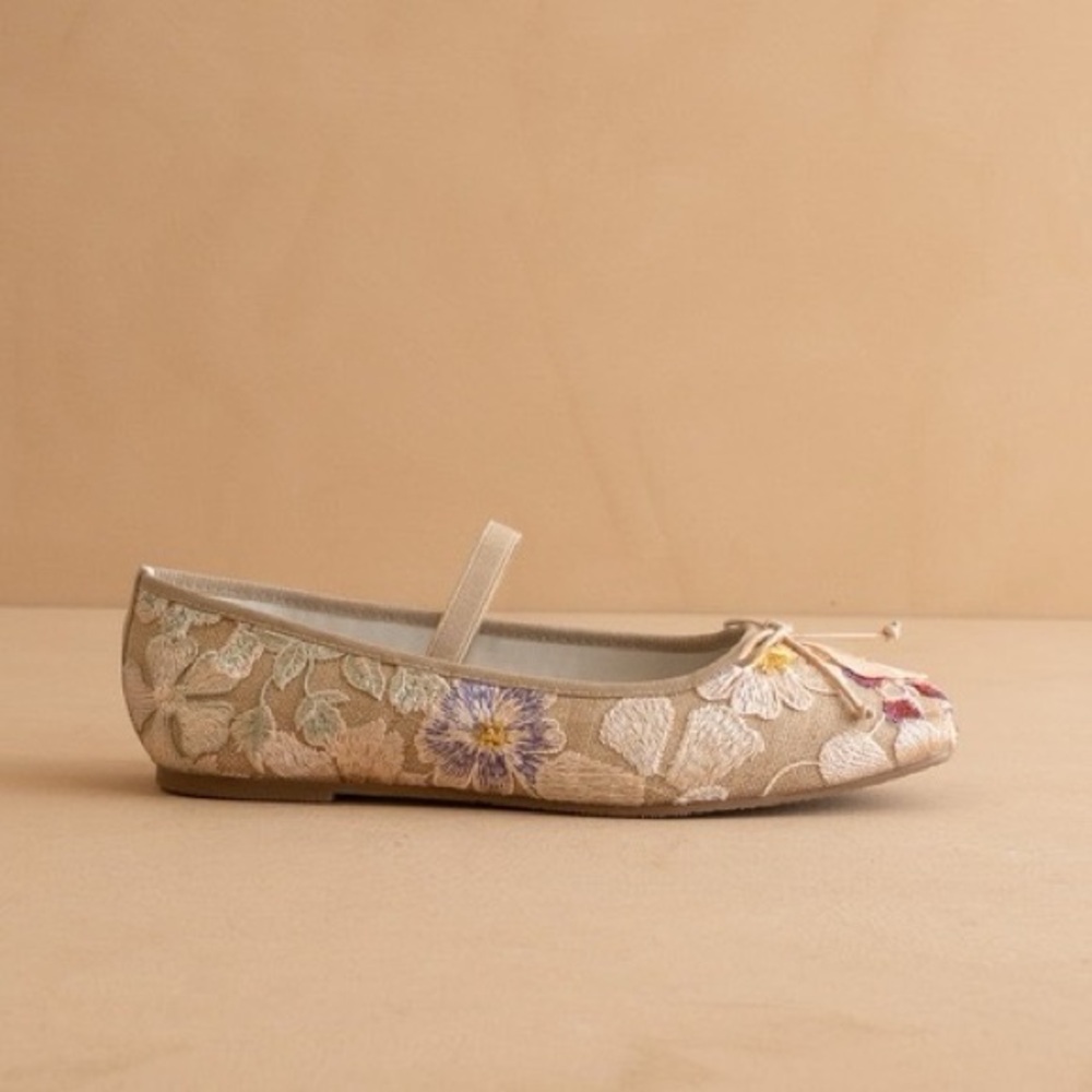 3D Floral Square Toe Mary Jane Ballet Flats - Oasis Society - Picture 2 of 6